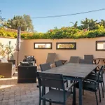 بيت للعطل Maison Grillons