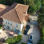Maison Grillons * سان تروبيه