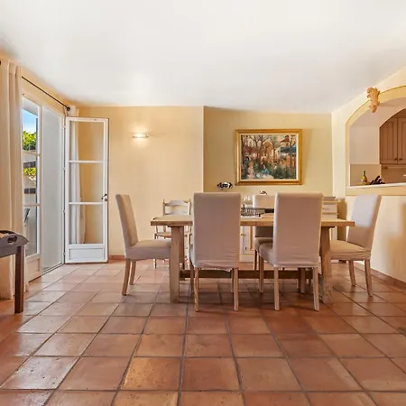 Maison Grillons *