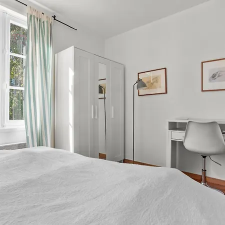 Maison Grillons * سان تروبيه